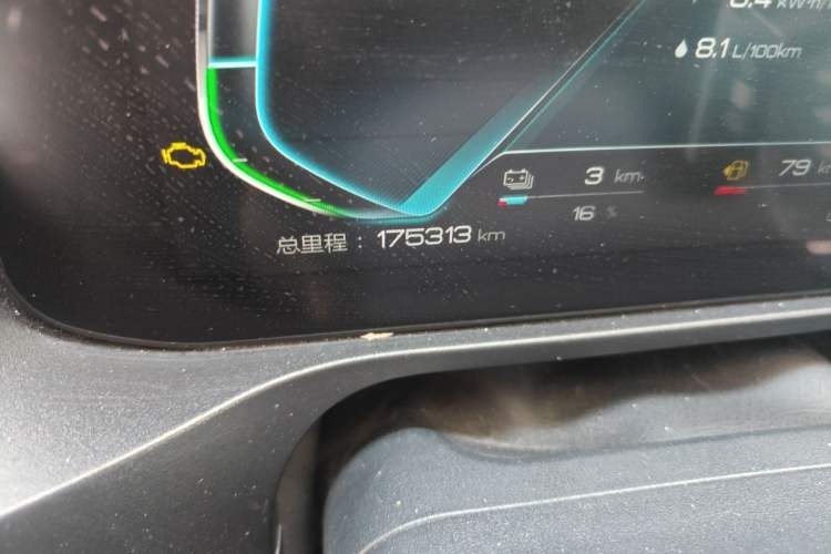 Used BYD Qin Pro New Energy 2019 DM Super Edition 1.5TI Automatic Smart Connect X-Trail Model China VI Standard Odometer Close Up