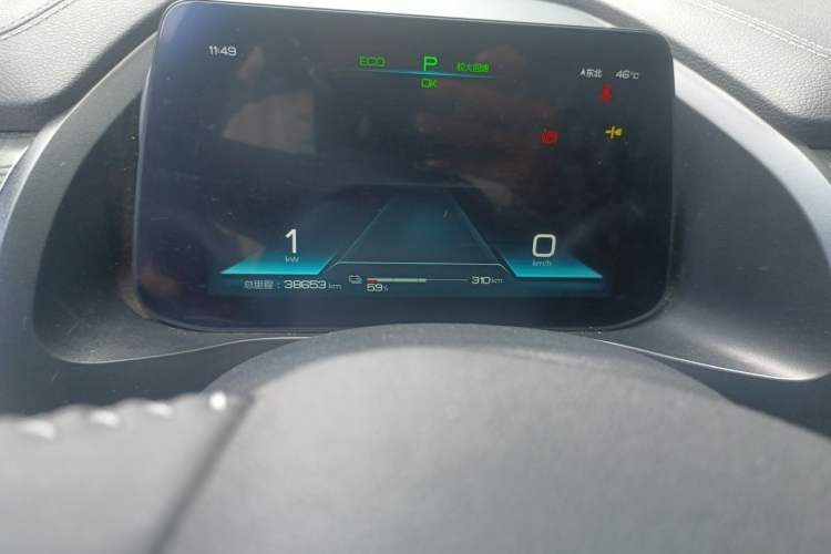 Used BYD Qin Pro New Energy 2019 EV Super Edition High-Power Long-Range Smart-Connected Cutting-Edge Model Odometer Close Up