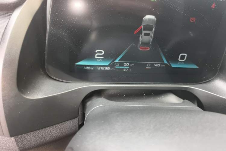 Used BYD Qin Pro New Energy 2019 DM Super Edition 1.5TI Automatic Smart Connect Prestige Model China VI Standard Odometer Close Up