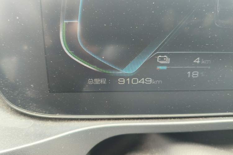 Used BYD Qin Pro New Energy 2019 DM Super Edition 1.5TI Automatic Smart Connect X-Trail Model China V Standard Odometer Close Up