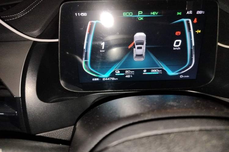 Used BYD Qin Pro New Energy 2019 DM Super Edition 1.5TI Automatic Smart Connect X-Trail Model China VI Standard Odometer Close Up