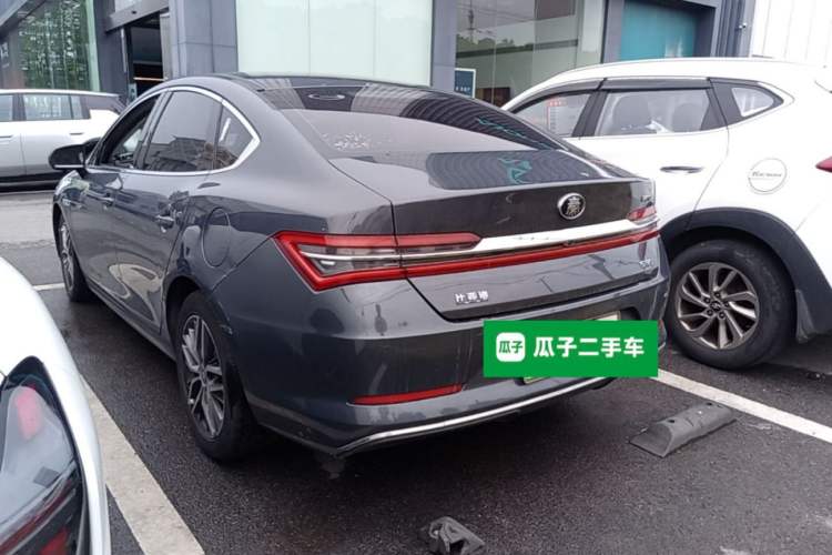 Used BYD Qin Pro New Energy 2019 DM Super Edition 1.5TI Automatic Smart Connect Prestige Model China VI Standard Rear Left 45 Deg