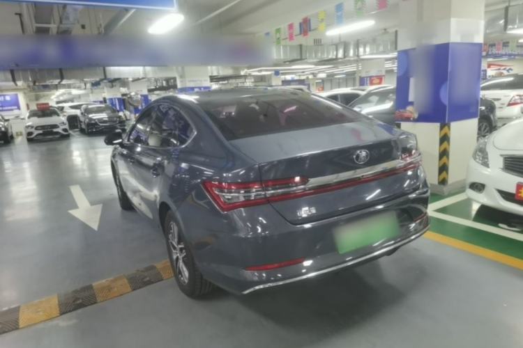 Used BYD Qin Pro New Energy 2019 EV Super Edition High-Power Smart Connect Luxurious Model Rear Left 45 Deg
