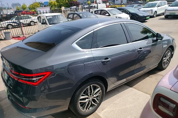 Used BYD Qin Pro New Energy 2019 EV Super Edition High-Power Long-Range Smart-Connected Cutting-Edge Model Rear Right 45 Deg