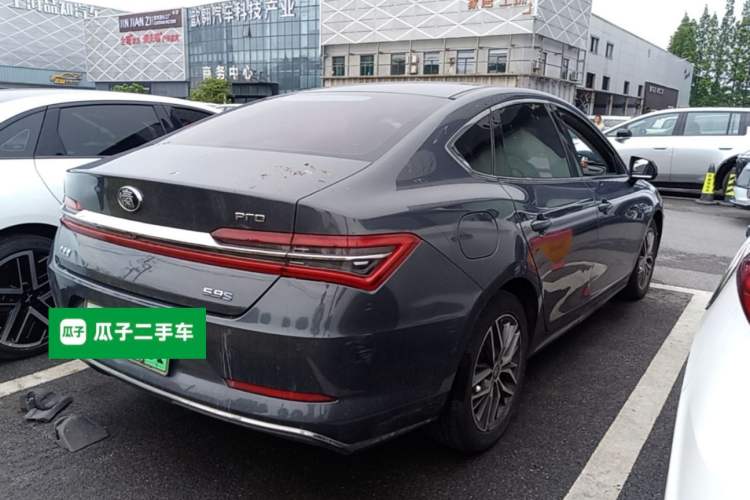 Used BYD Qin Pro New Energy 2019 DM Super Edition 1.5TI Automatic Smart Connect Prestige Model China VI Standard Rear Right 45 Deg