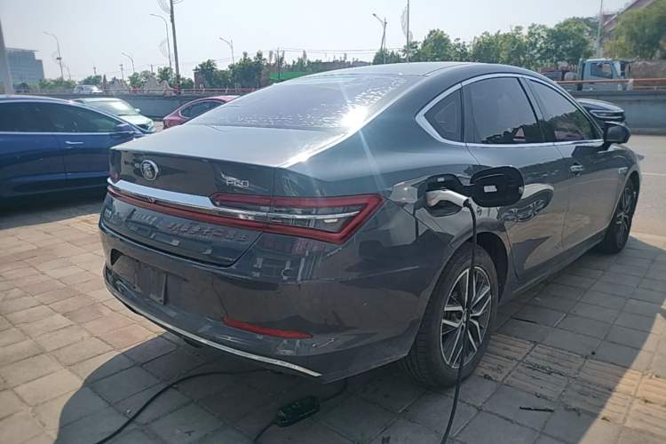 Used BYD Qin Pro New Energy 2019 EV Super Edition High-Power Long-Range Smart-Connected Cutting-Edge Model Rear Right 45 Deg