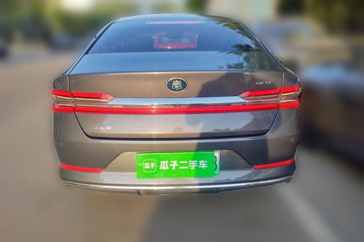 Used BYD Qin Pro New Energy 2019 EV Super Edition High-Power Smart Connect Luxurious Model Rear