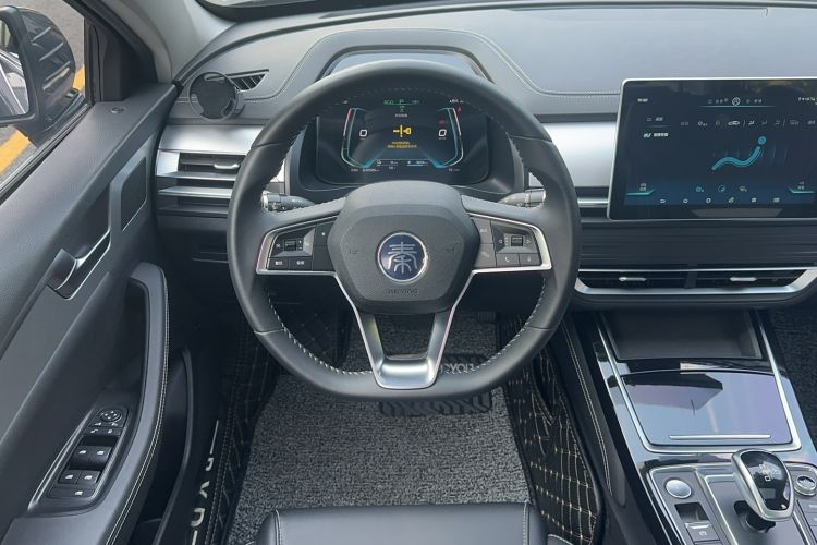 Used BYD Qin Pro New Energy 2019 DM Super Edition 1.5TI Automatic Smart Connect X-Trail Model China VI Standard Steering Wheel