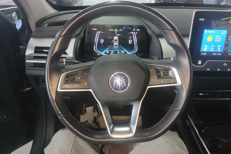 Used BYD Qin Pro New Energy 2019 DM Super Edition 1.5TI Automatic Smart Connect Enjoyment Model China VI Standard Steering Wheel