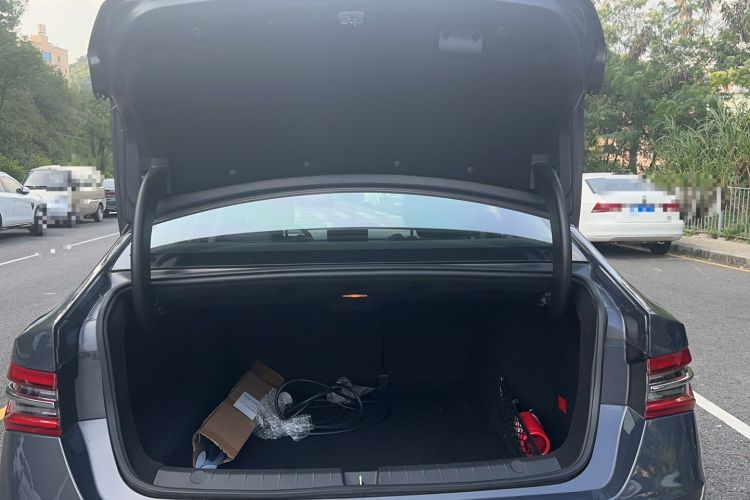 Used BYD Qin Pro New Energy 2019 DM Super Edition 1.5TI Automatic Smart Connect X-Trail Model China VI Standard Trunk