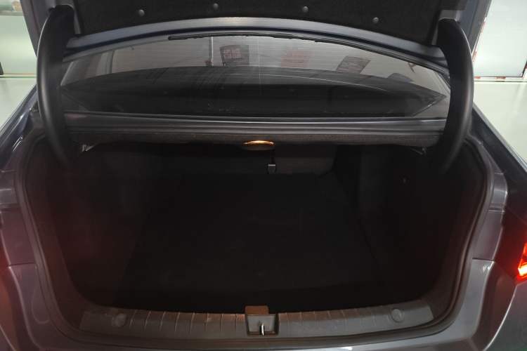 Used BYD Qin Pro New Energy 2019 EV Super Edition High-Power Long-Range Smart-Connected Cutting-Edge Model Trunk