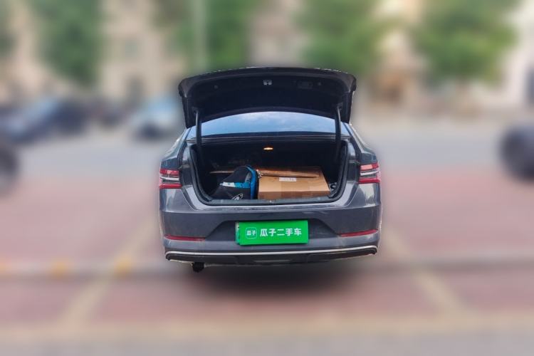 Used BYD Qin Pro New Energy 2019 EV Super Edition High-Power Long-Range Smart-Connected Cutting-Edge Model Trunk