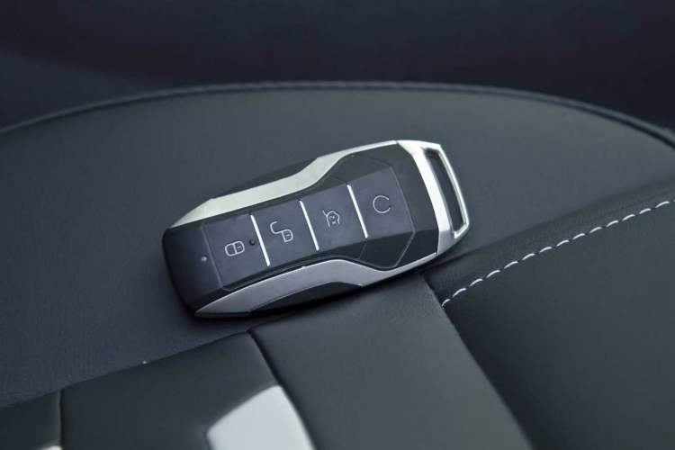 Used BYD Qin Pro New Energy 2019 DM Super Edition 1.5TI Automatic Smart Connect X-Trail Model China V Standard Vehicle Key