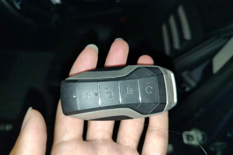 Used BYD Qin Pro New Energy 2019 DM Super Edition 1.5TI Automatic Smart Connect X-Trail Model China VI Standard Vehicle Key