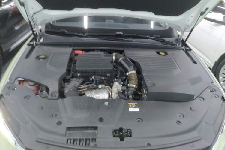 Used BYD Qin Pro New Energy 2019 DM Super Edition 1.5TI Automatic Smart Connect Enjoyment Model China VI Standard Engine Bay
