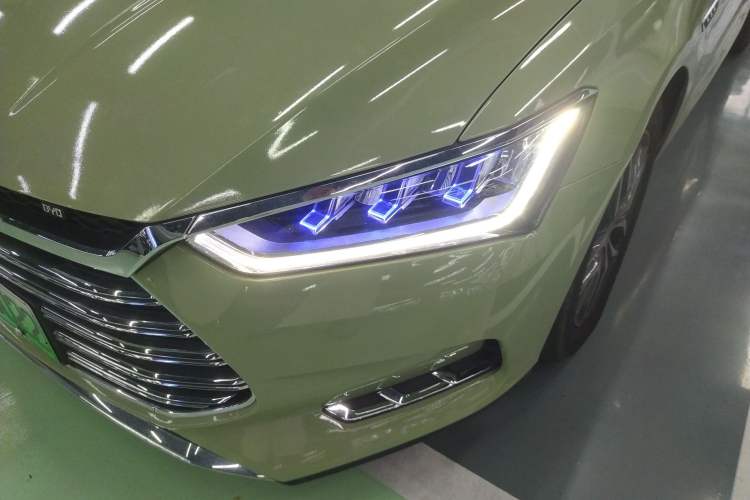 Used BYD Qin Pro New Energy 2019 DM Super Edition 1.5TI Automatic Smart Connect Enjoyment Model China VI Standard Left Front Headlight