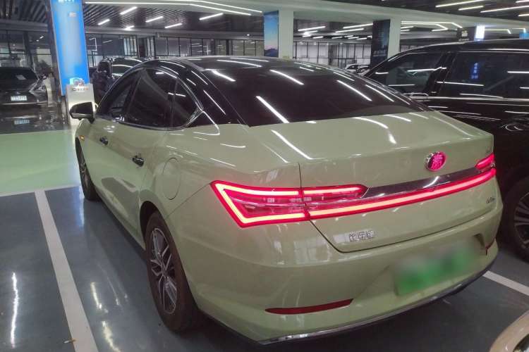 Used BYD Qin Pro New Energy 2019 DM Super Edition 1.5TI Automatic Smart Connect Enjoyment Model China VI Standard Rear Left 45 Deg