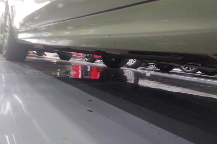 Used BYD Qin Pro New Energy 2019 DM Super Edition 1.5TI Automatic Smart Connect Enjoyment Model China VI Standard Right Side Sill