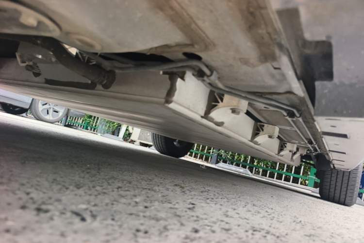 Used BYD Qin Pro New Energy 2019 EV Super Edition High-Power Smart Connect & Premium Model Chassis Front Left