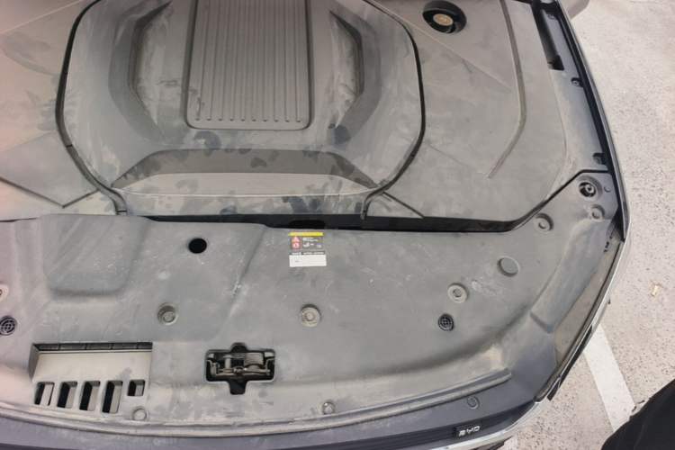Used BYD Qin Pro New Energy 2019 EV Super Edition High-Power Smart Connect & Premium Model Engine Bay Left