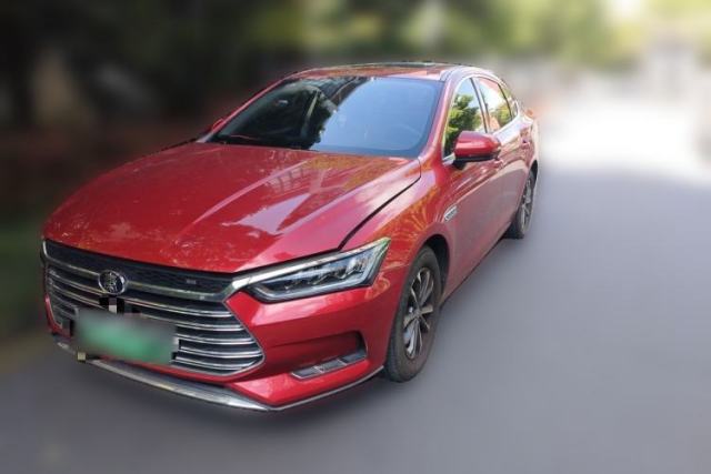 BYD Qin Pro New Energy 2019 DM 1.5TI Automatic Navigation Edition usata