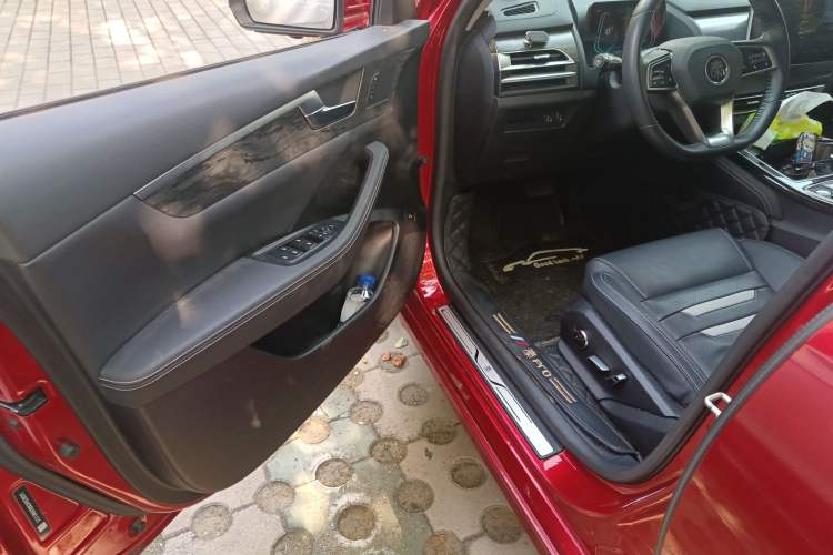 Used BYD Qin Pro New Energy 2019 EV Super Edition High-Power Smart Connect Luxurious Model Driver Seat