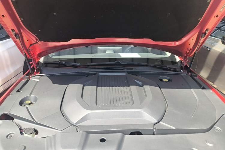 Used BYD Qin Pro New Energy 2019 EV Super Edition High-Power Smart Connect & Premium Model Engine Bay