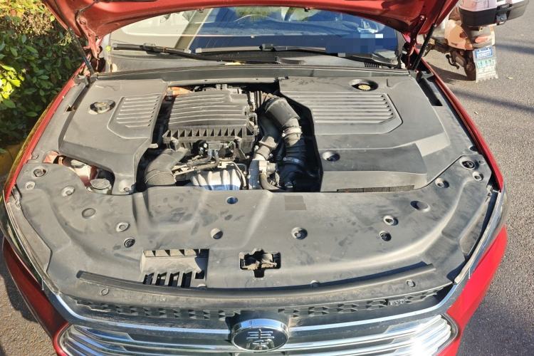 Used BYD Qin Pro New Energy 2019 DM Super Edition 1.5TI Automatic Smart Connect Enjoyment Model China VI Standard Engine Bay