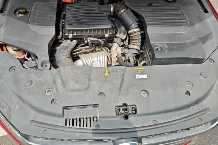 Used BYD Qin Pro New Energy 2019 DM Super Edition 1.5TI Automatic Smart Connect X-Trail Model China VI Standard Engine Bay