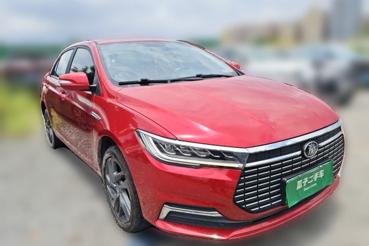 Used BYD Qin Pro New Energy 2019 EV Super Edition Standard Version Smart Connect Leading Style Front Right 45 Deg