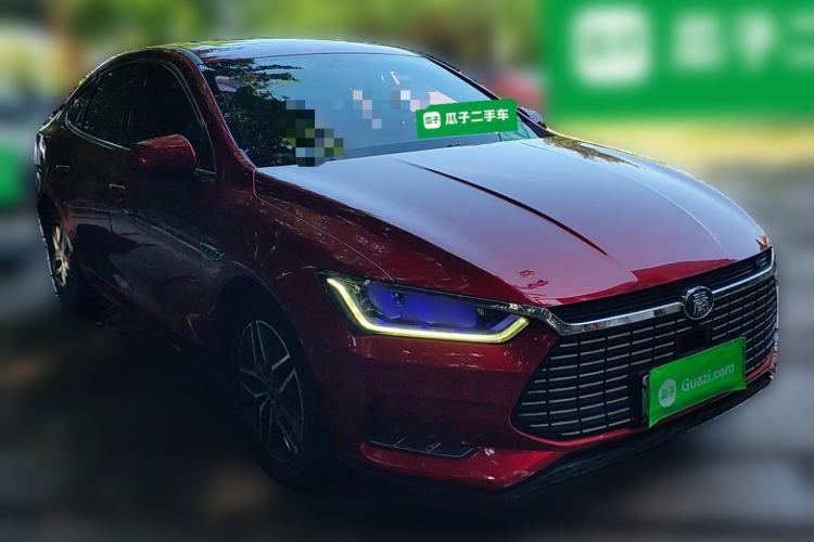 Used BYD Qin Pro New Energy 2019 EV Super Edition High-Power Long-Range Smart-Connected Leading Model Front Right 45 Deg