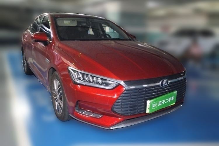 Used BYD Qin Pro New Energy 2019 EV Super Edition High-Power Long-Range Smart-Connected Leading Model Front Right 45 Deg