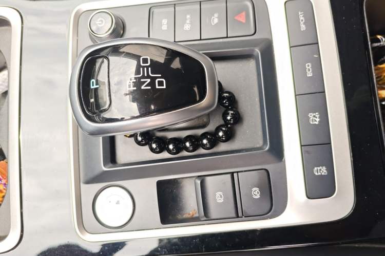 Used BYD Qin Pro New Energy 2019 EV Super Edition Standard Version Smart Connect Leading Style Gear Lever
