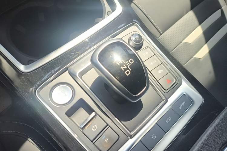 Used BYD Qin Pro New Energy 2019 EV Super Edition High-Power Smart Connect & Premium Model Gear Lever