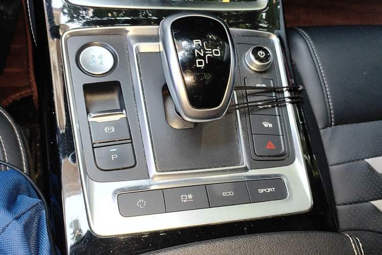 Used BYD Qin Pro New Energy 2019 EV Super Edition High-Power Long-Range Smart-Connected Leading Model Gear Lever