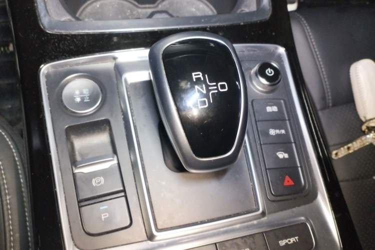Used BYD Qin Pro New Energy 2019 EV Super Edition High-Power Long-Range Smart-Connected Leading Model Gear Lever