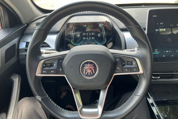 Used BYD Qin Pro New Energy 2019 DM Super Edition 1.5TI Automatic Smart Connect Enjoyment Model China VI Standard Interior 3