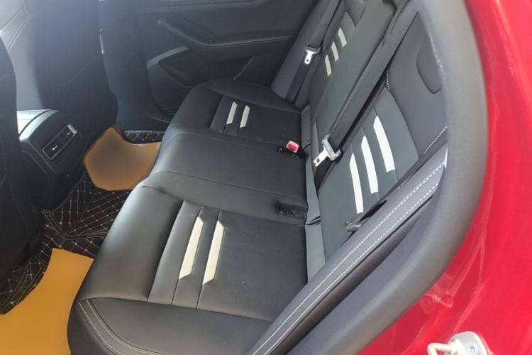 Used BYD Qin Pro New Energy 2019 EV Super Edition High-Power Smart Connect & Premium Model Left Rear Seat