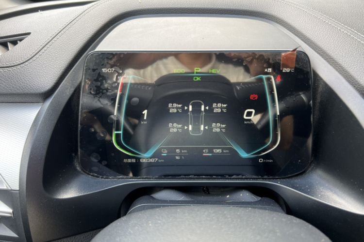 Used BYD Qin Pro New Energy 2019 DM Super Edition 1.5TI Automatic Smart Connect Enjoyment Model China VI Standard Odometer Close Up