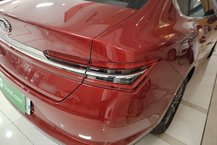 Used BYD Qin Pro New Energy 2019 DM Super Edition 1.5TI Automatic Smart Connect X-Trail Model China VI Standard Right Rear Taillight