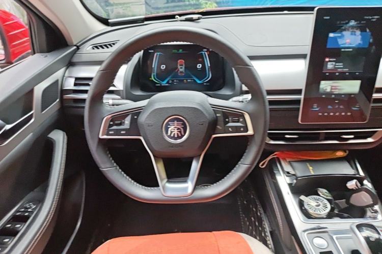 Used BYD Qin Pro New Energy 2019 DM Super Edition 1.5TI Automatic Smart Connect X-Trail Model China VI Standard Steering Wheel