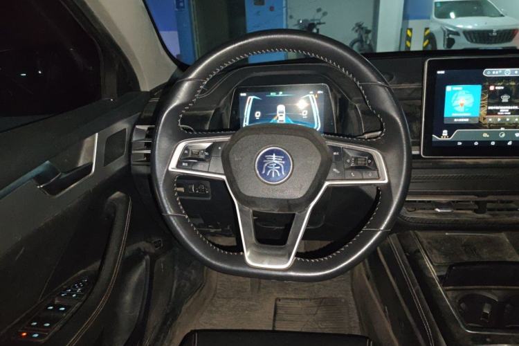 Used BYD Qin Pro New Energy 2019 DM Super Edition 1.5TI Automatic Smart Connect X-Trail Model China VI Standard Steering Wheel