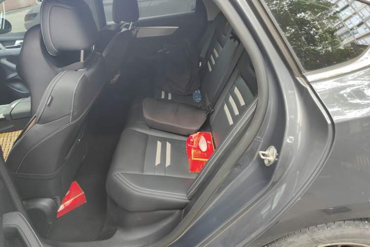 Used BYD Qin Pro New Energy 2019 DM Super Edition 1.5TI Automatic Smart Connect Speedy Model China V Standard Left Rear Seat