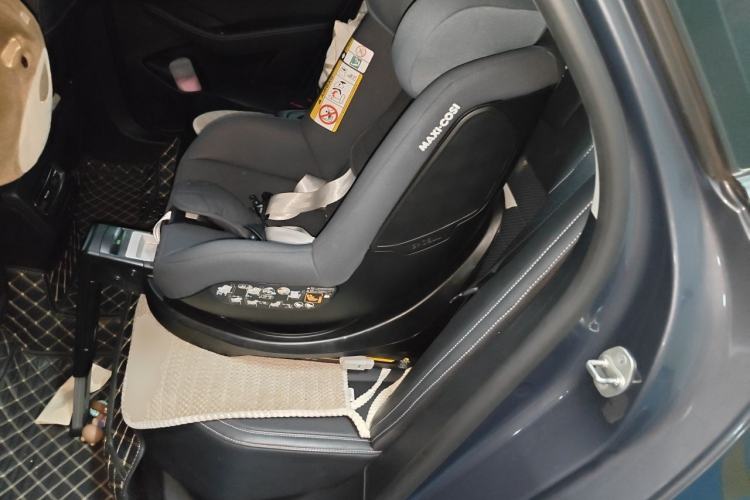 Used BYD Qin Pro New Energy 2019 EV Super Edition High-Power Long-Range Smart-Connected Cutting-Edge Model Left Rear Seat