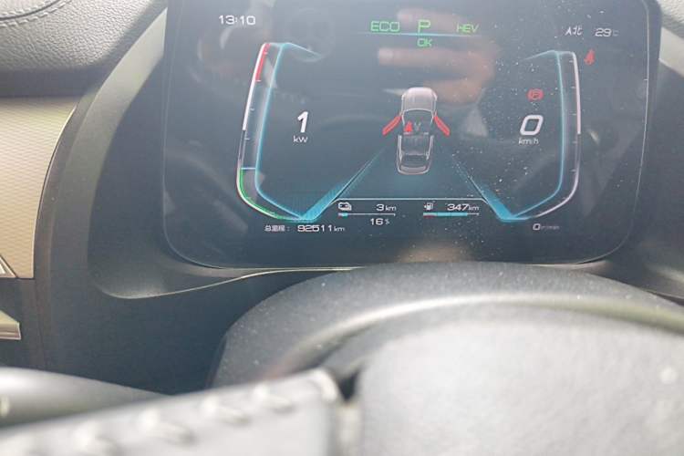 Used BYD Qin Pro New Energy 2019 DM Super Edition 1.5TI Automatic Smart Connect X-Trail Model China VI Standard Odometer Close Up