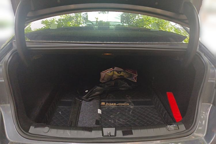 Used BYD Qin Pro New Energy 2019 DM Super Edition 1.5TI Automatic Smart Connect X-Trail Model China VI Standard Trunk