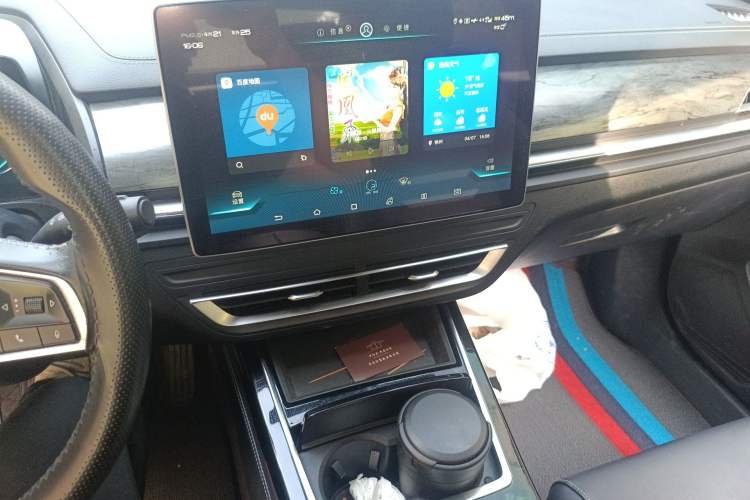 Used BYD Qin Pro New Energy 2019 EV Super Edition High-Power Long-Range Smart-Connected Cutting-Edge Model Audio And AC Panel