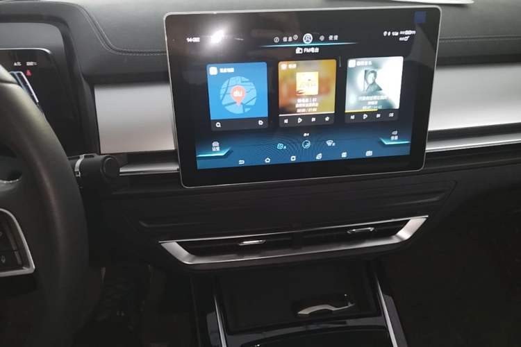 Used BYD Qin Pro New Energy 2019 DM Super Edition 1.5TI Automatic Smart Connect X-Trail Model China VI Standard Audio And AC Panel