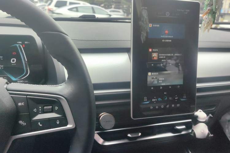 Used BYD Qin Pro New Energy 2019 DM Super Edition 1.5TI Automatic Smart Connect Speedy Model China VI Standard Audio And AC Panel