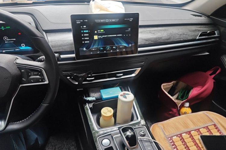 Used BYD Qin Pro New Energy 2019 EV Super Edition High-Power Smart Connect Leading Model Audio And AC Panel